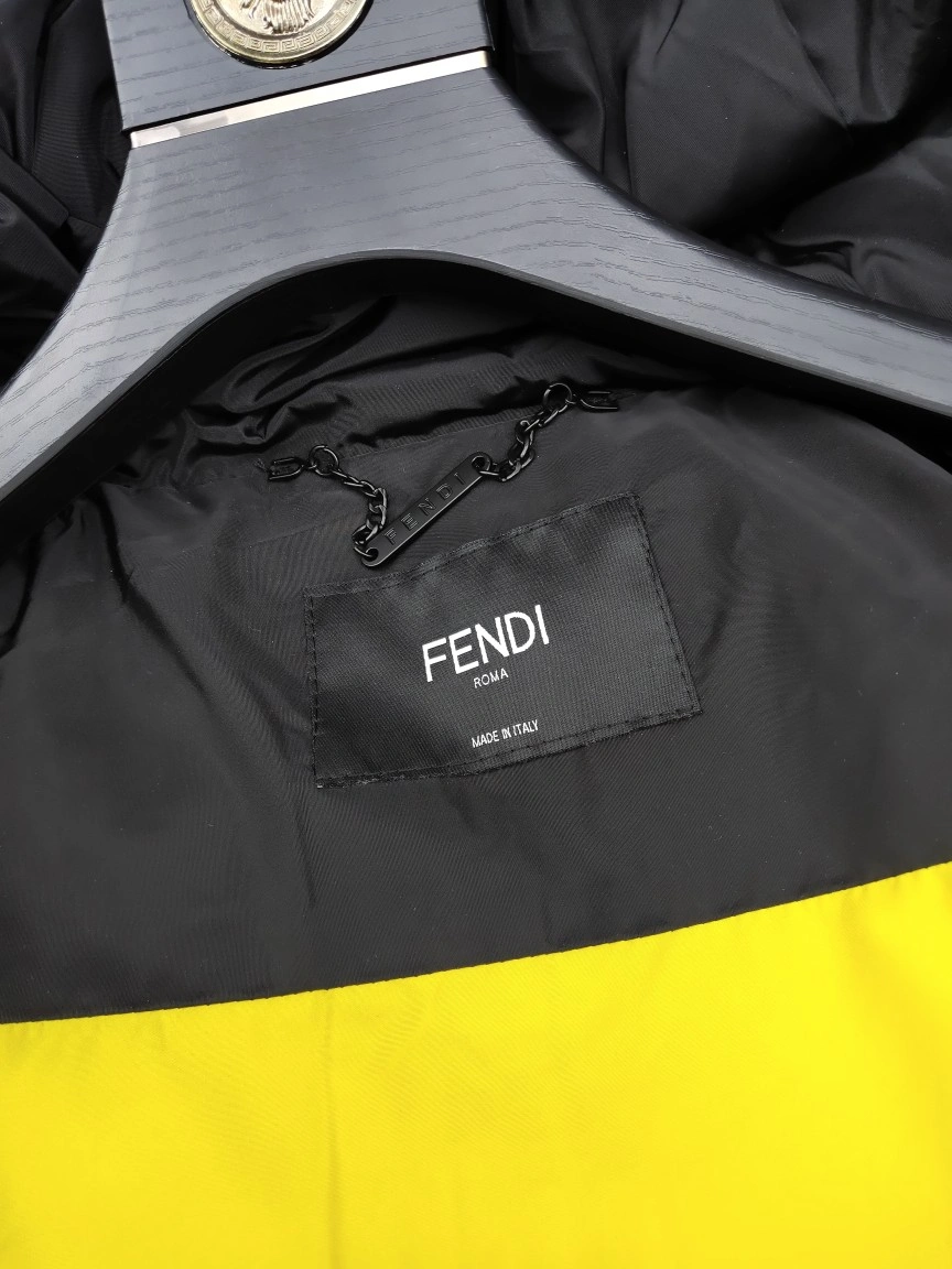 Fendi Down Jackets Durable 123453