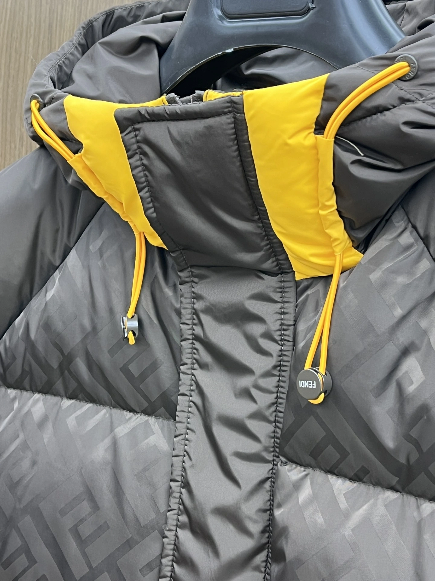 GoodFit Fendi Down Jackets 123450
