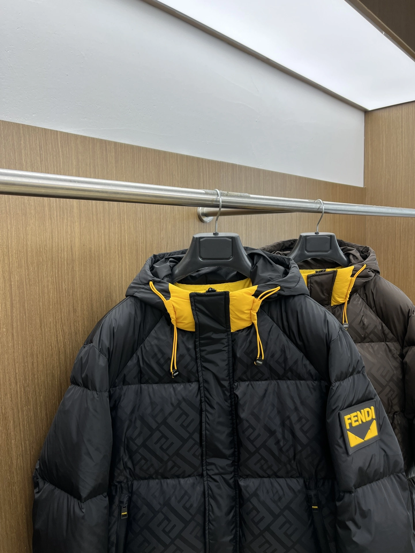 NewStyle Fendi Down Jackets 123446