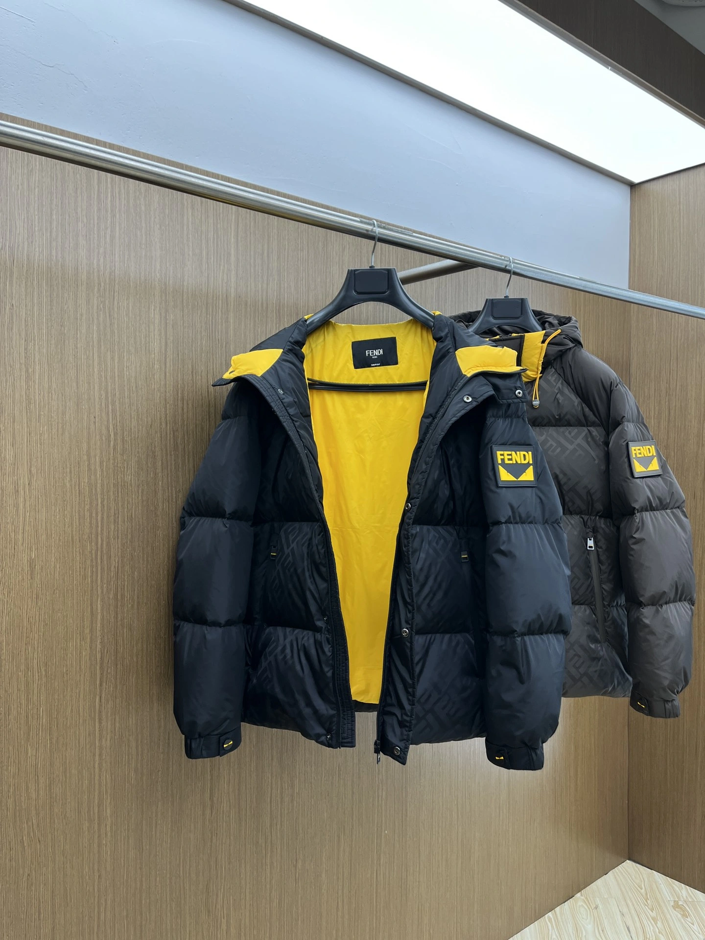 NewStyle Fendi Down Jackets 123446
