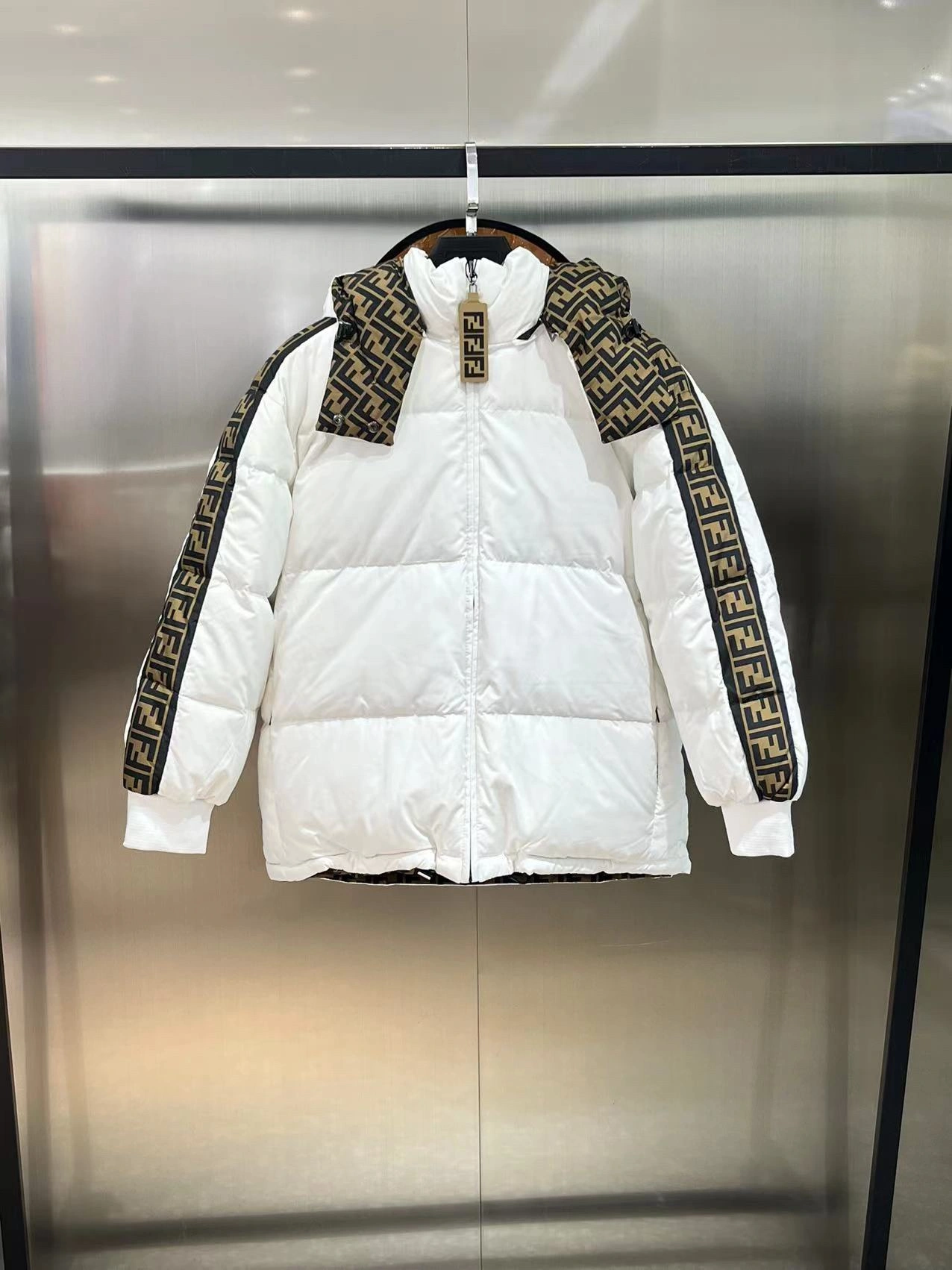 FreshLook Fendi Down Jackets 123438