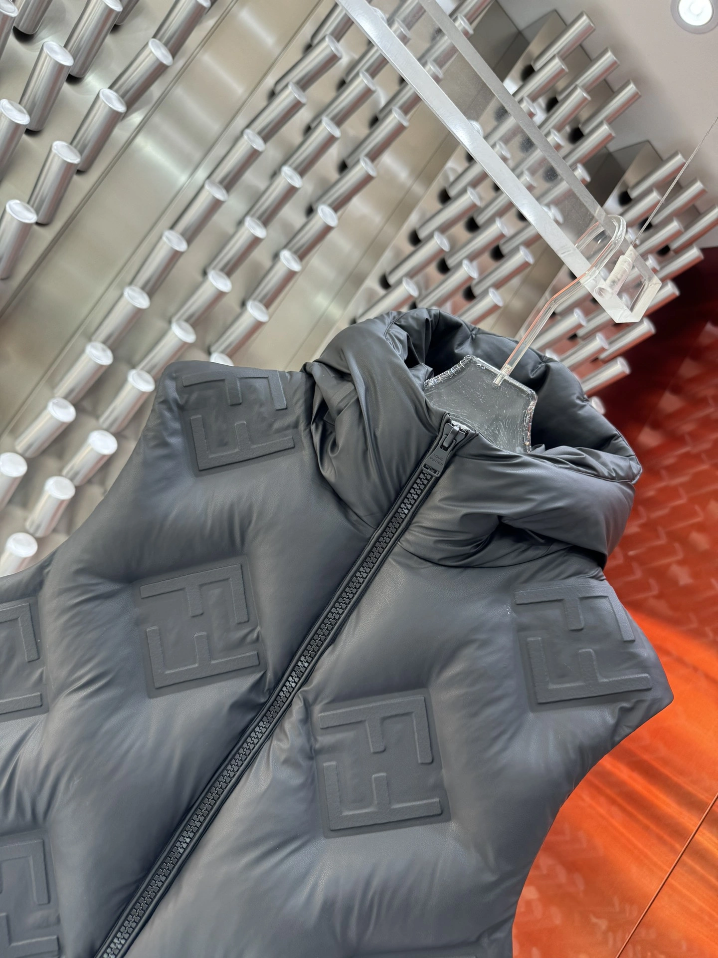 Fendi Down Jackets Elegant 123439