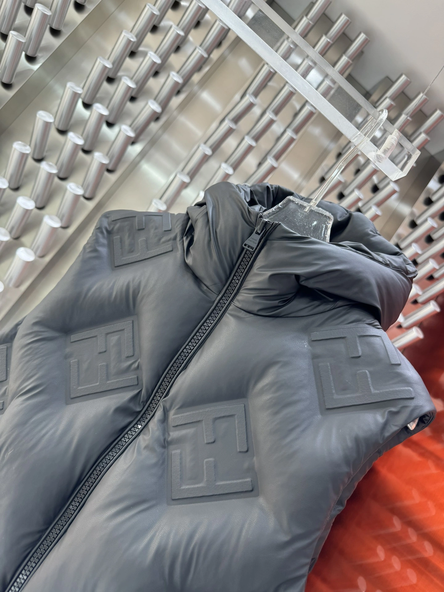 Fendi Down Jackets Elegant 123439