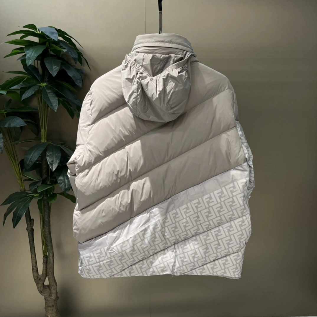 Fendi Down Jackets OnTrend 123431