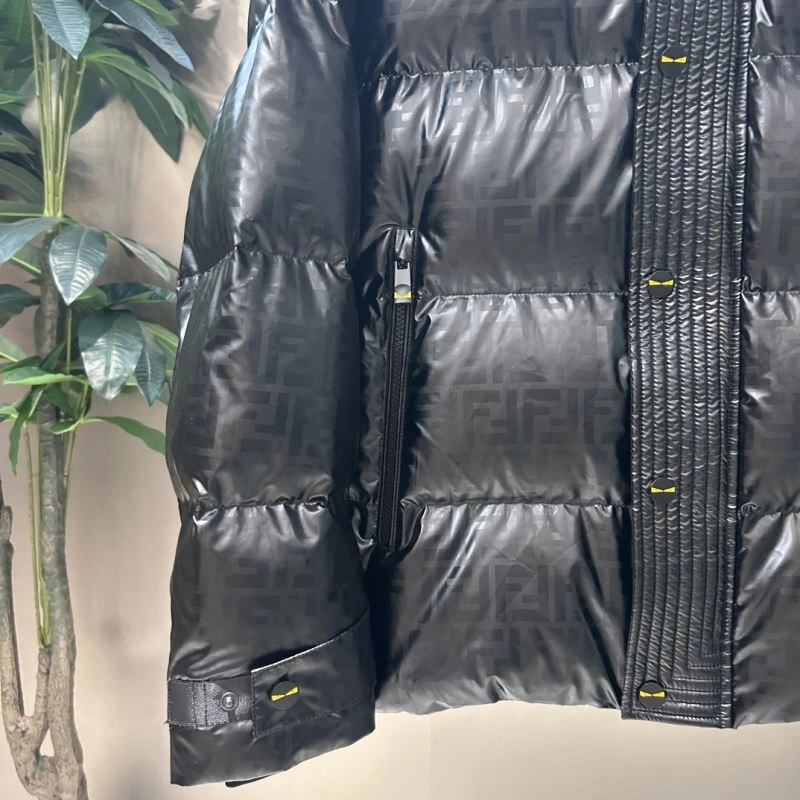FlexibleFit Fendi Down Jackets 123404