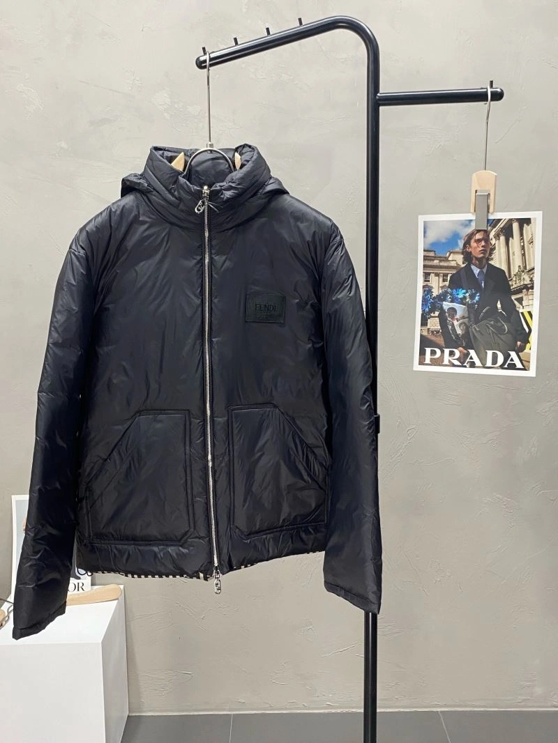ComfortFit Fendi Down Jackets 123396