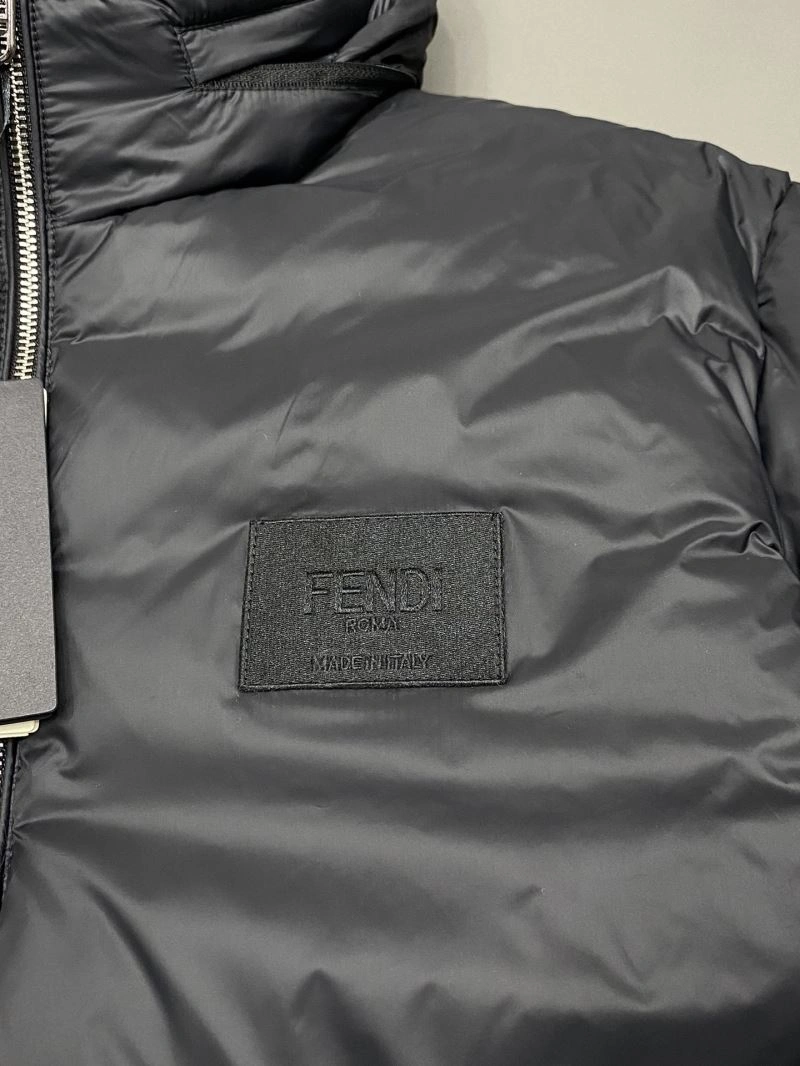 ComfortFit Fendi Down Jackets 123396
