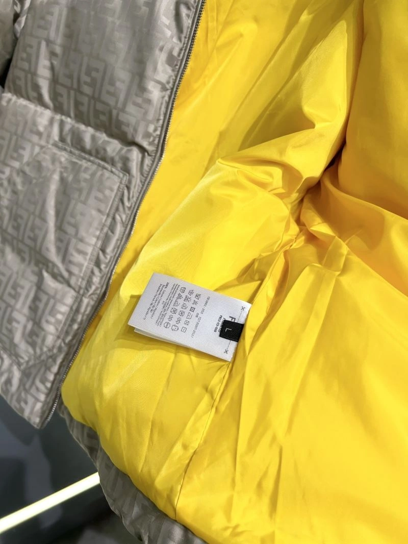Fendi Down Jackets Supportive 123411
