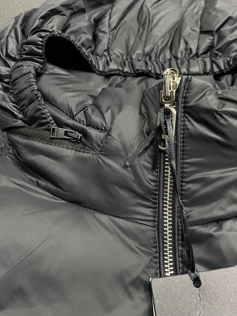 RelaxedFit Fendi Down Jackets 123412