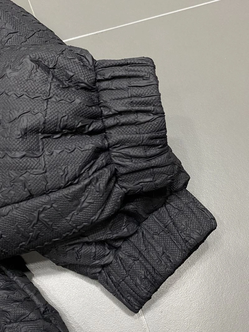 OdorResistant Fendi Down Jackets 123405