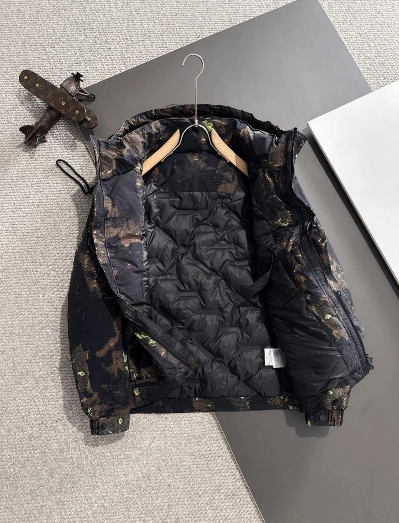 Fendi Down Jackets DailyWear 123395