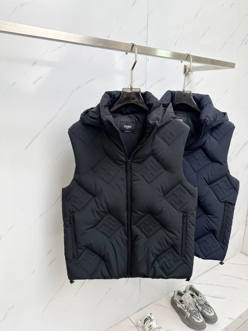 ComfortFit Fendi Down Jackets 123403