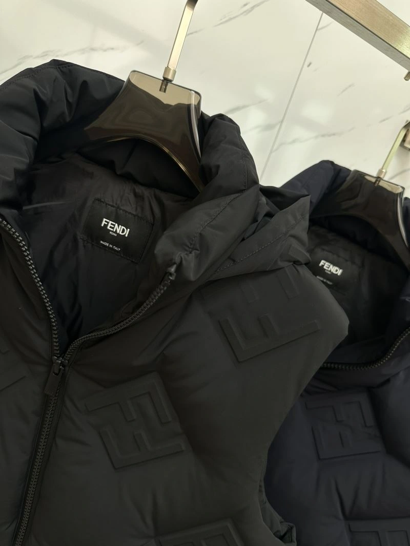 ComfortFit Fendi Down Jackets 123403