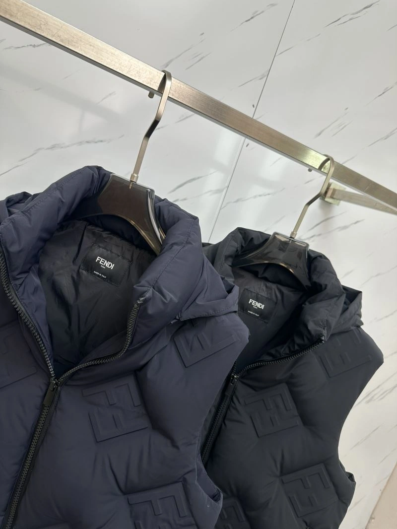 ComfortFit Fendi Down Jackets 123403