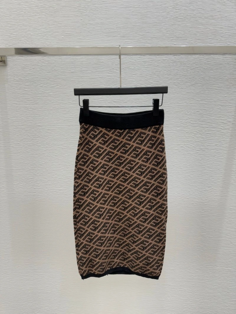 Fendi Dress Suits EyeCatching 120476