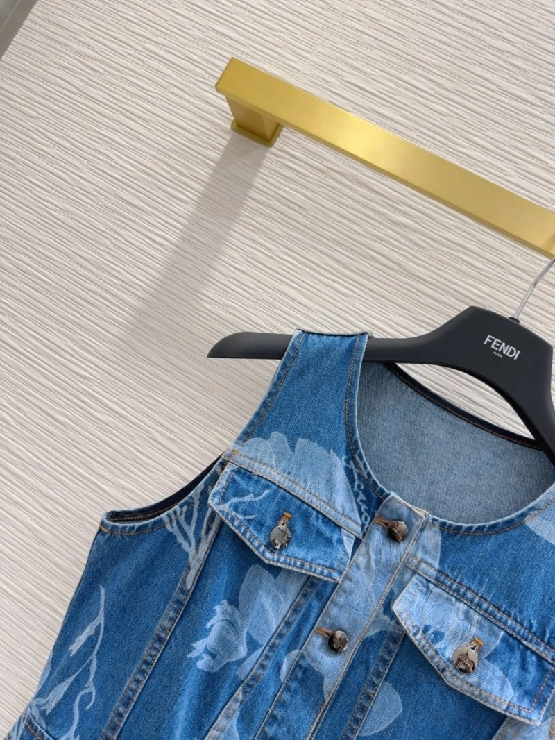 Fendi Dress Unisex 120622