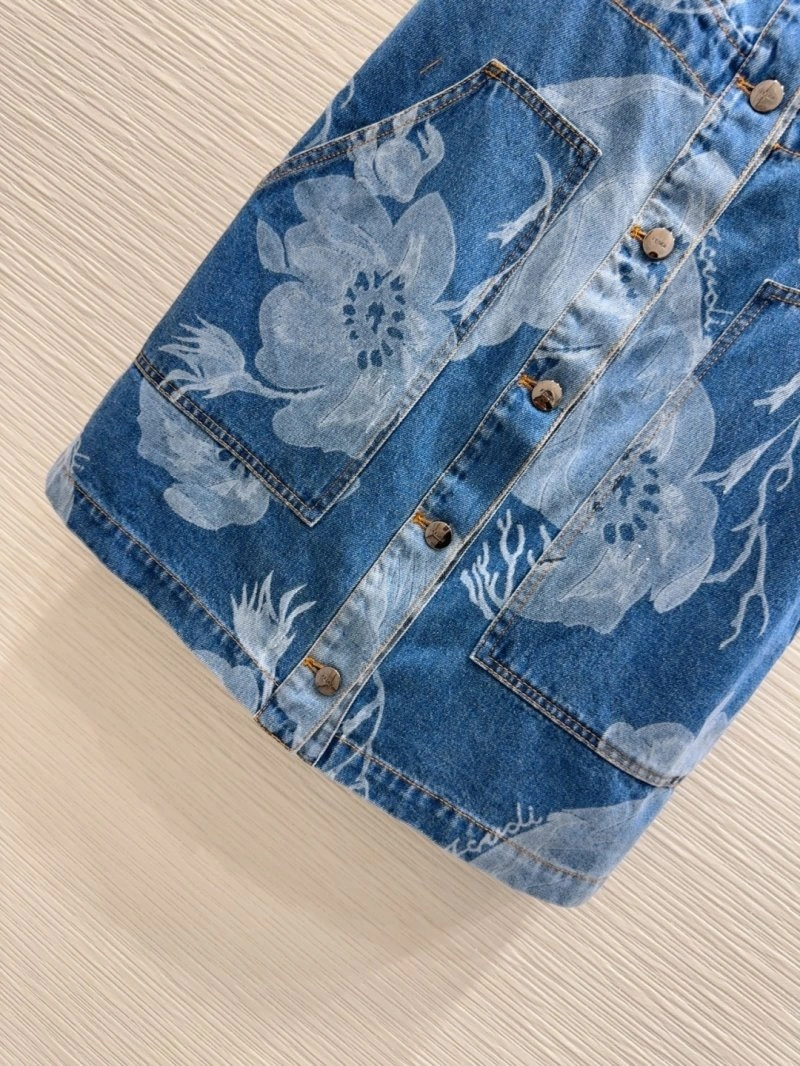 Fendi Dress Unisex 120622