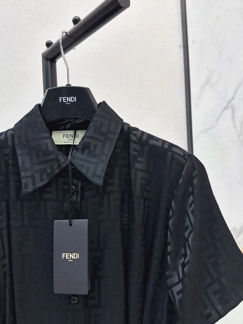 Fendi Dress Compact 120520