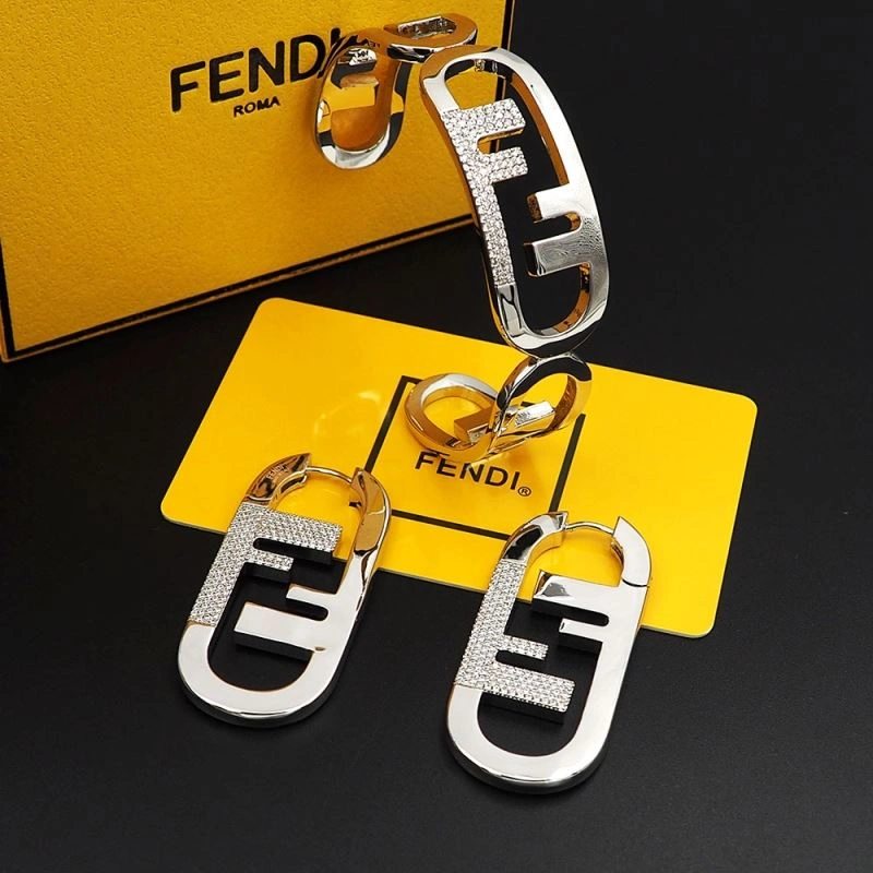 Fendi Earrings Elegant 212632