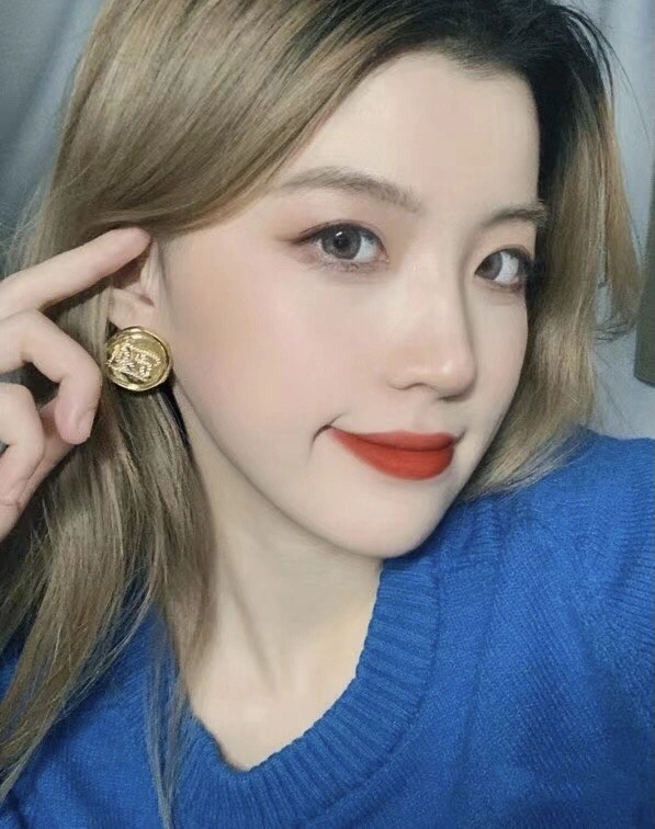 Bright Fendi Earrings 212215