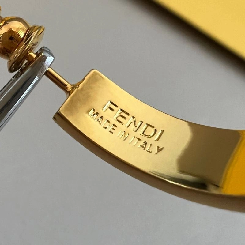 Chic Fendi Earrings 211355