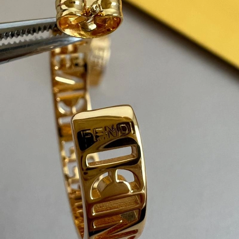 Fendi Earrings Durable 211342