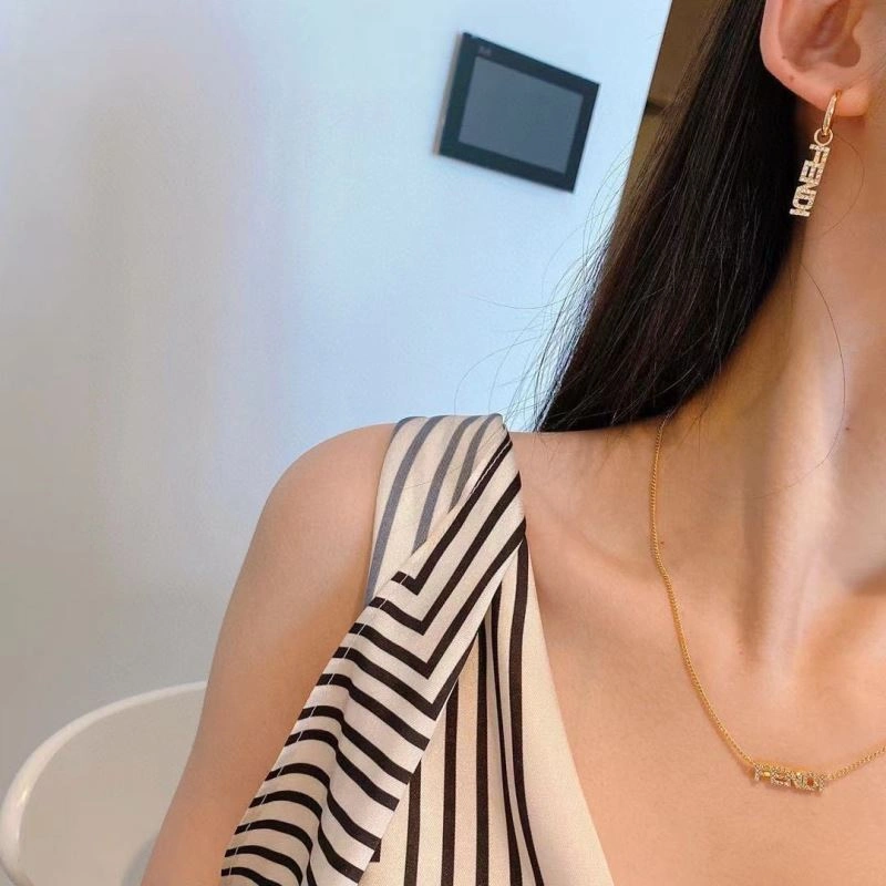 Fendi Earrings AllSeason 211337