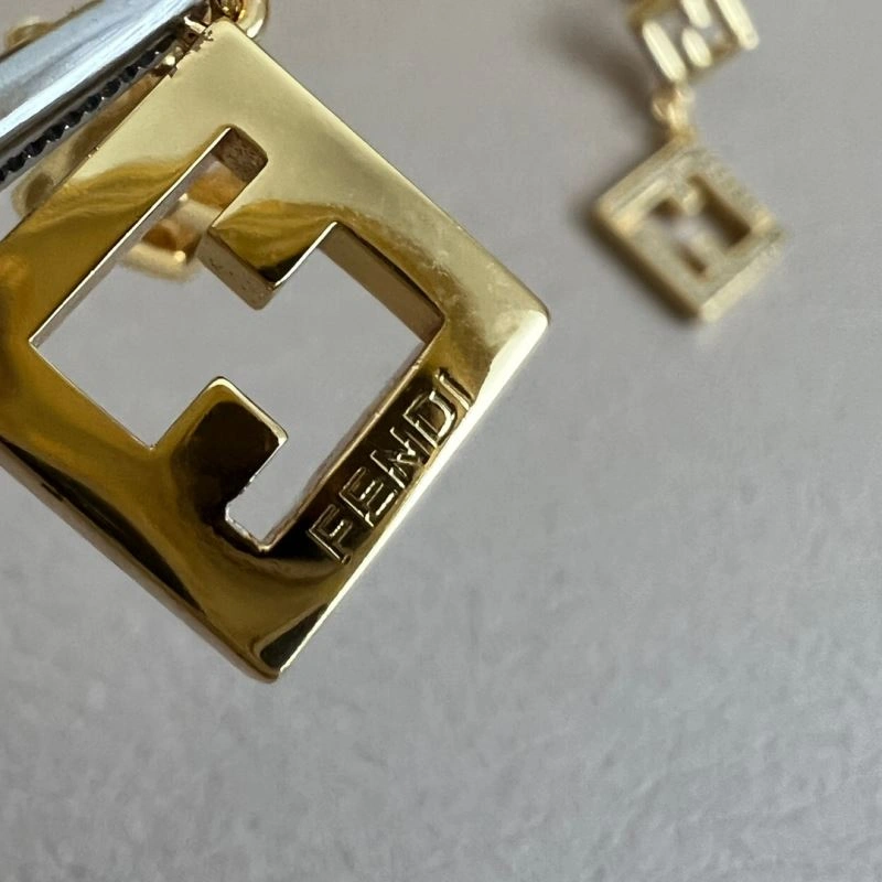 Premium Fendi Earrings 211332