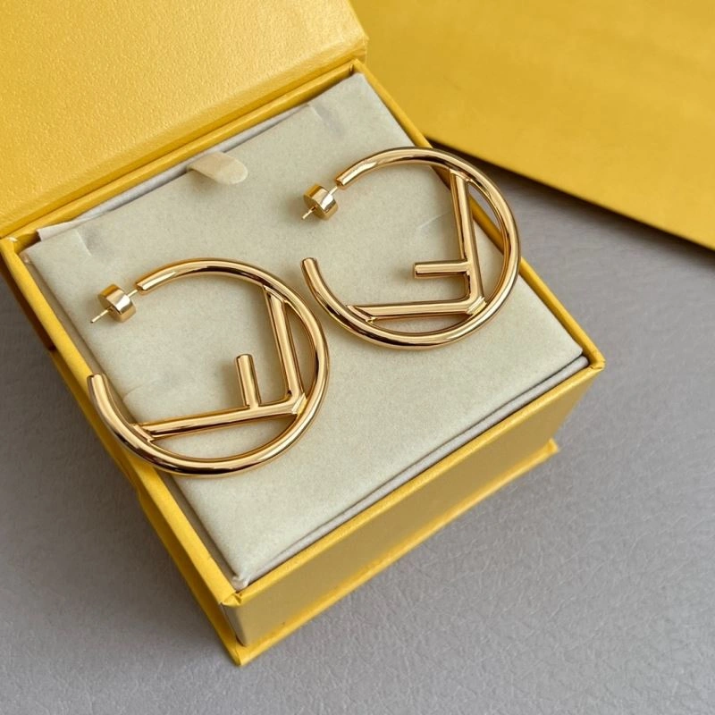 Fendi Earrings Attractive 211327