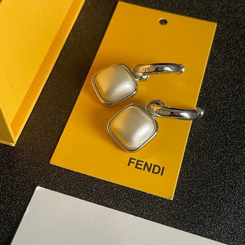 Fendi Earrings ModernLook 209895