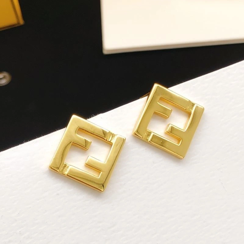Fendi Earrings Sleek 208781