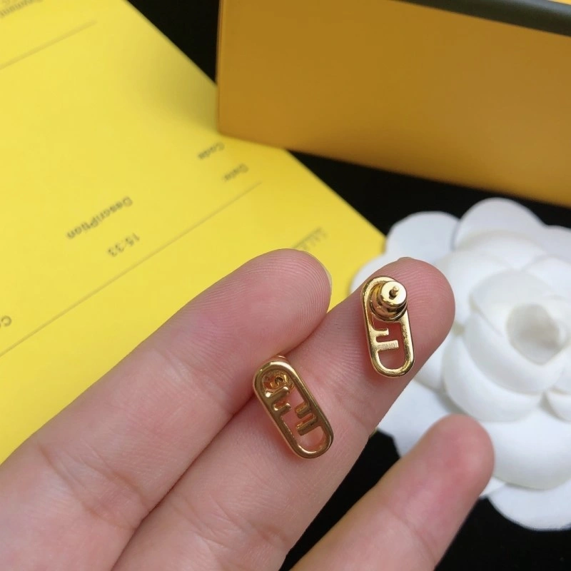 HighPerformance Fendi Earrings 208777