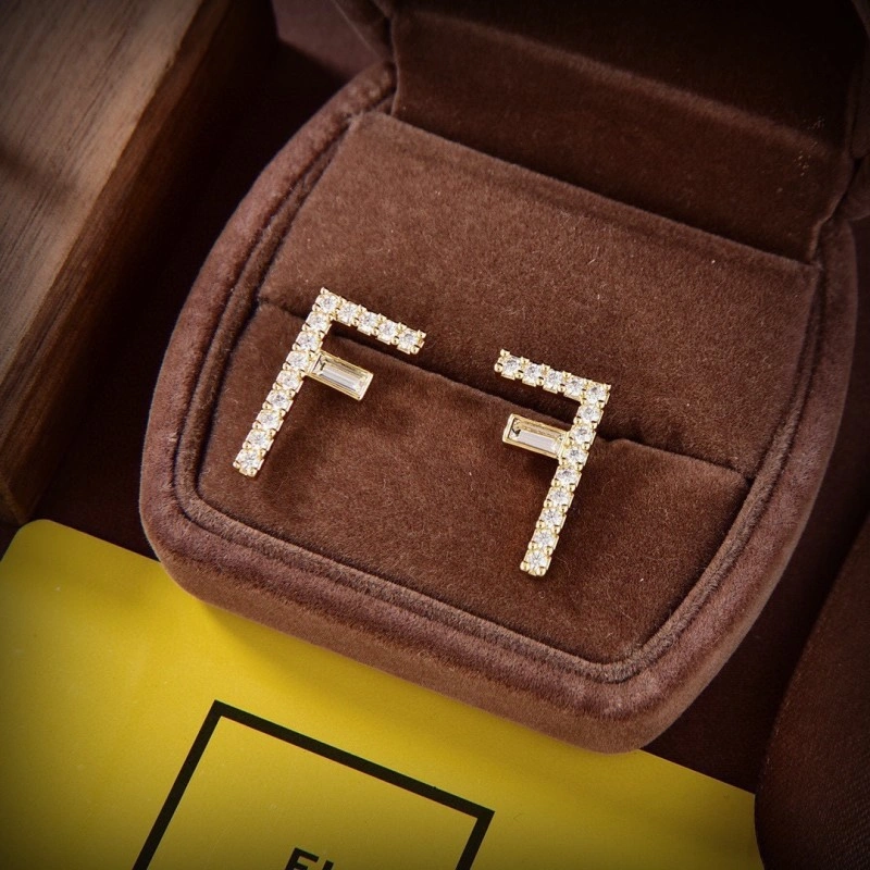 Fendi Earrings Fashionable 208773
