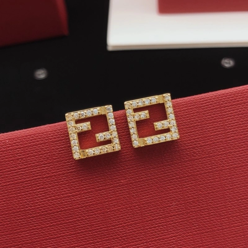 Cozy Fendi Earrings 208070