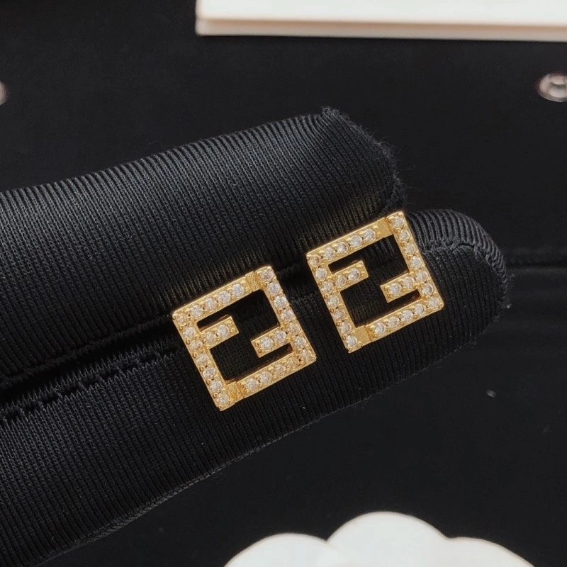 Cozy Fendi Earrings 208070