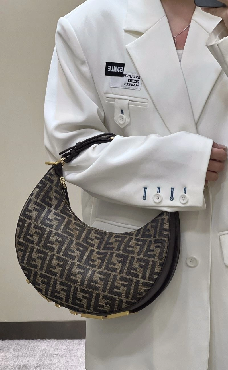 Chic Fendi Graphy Bags 57859