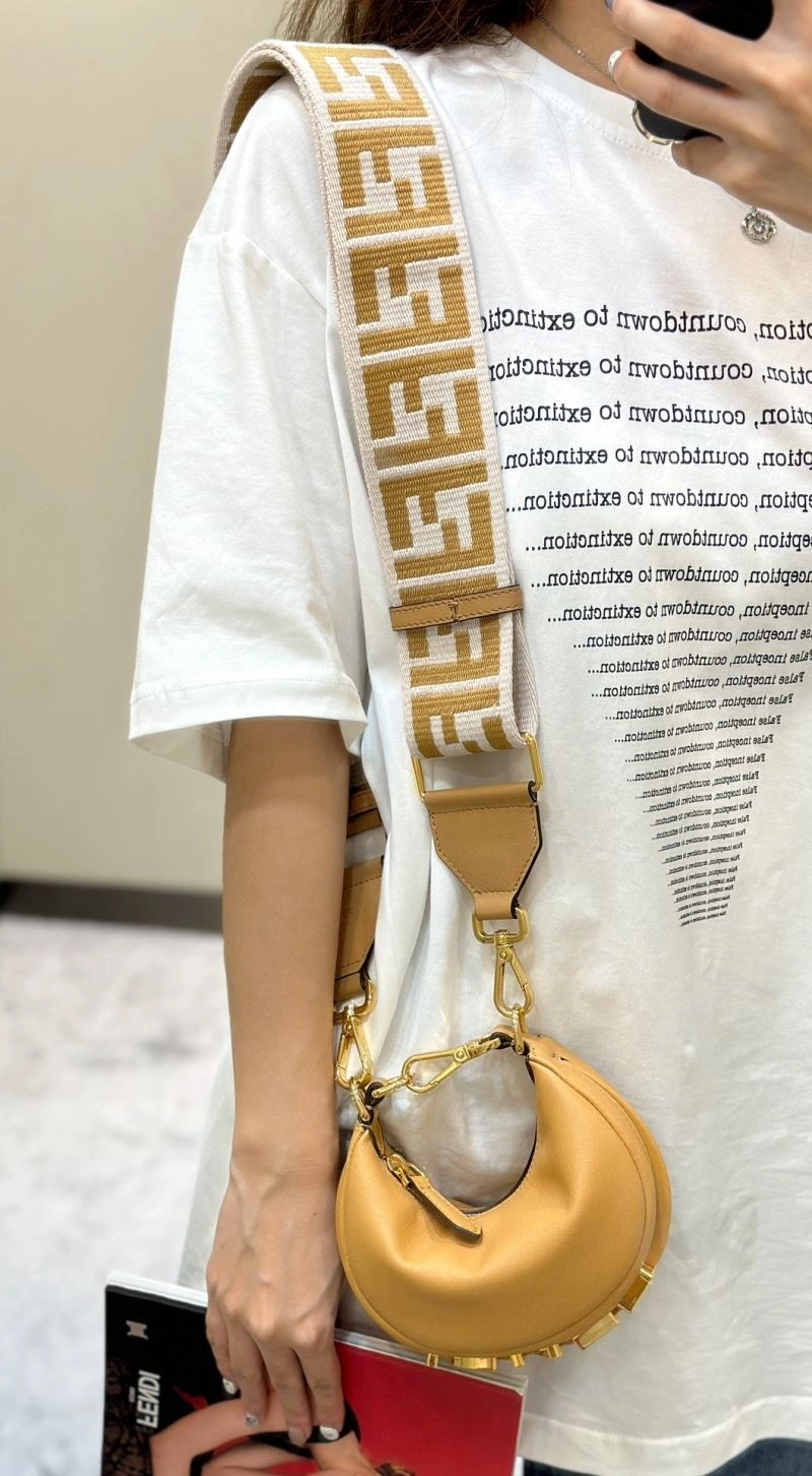 Fendi Graphy Bags Minimalist 57854