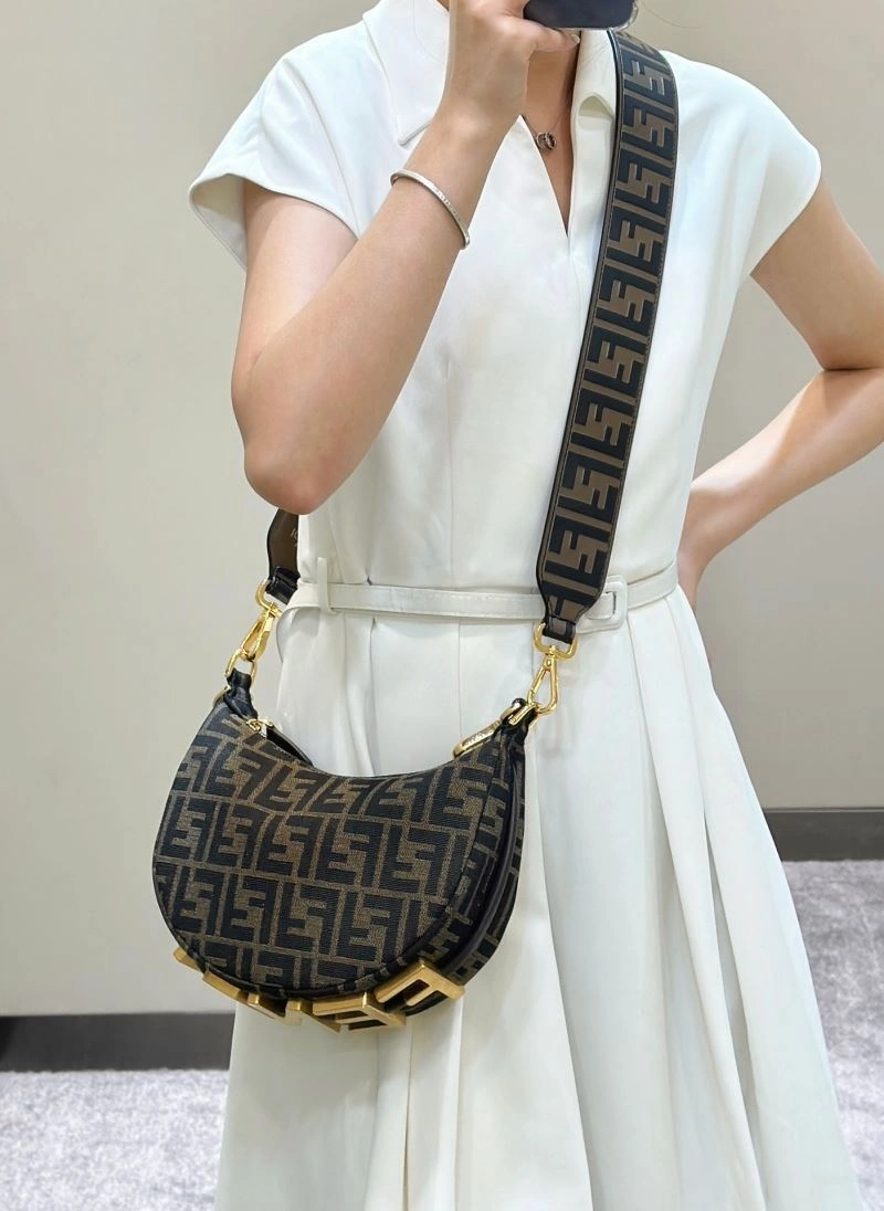 Versatile Fendi Graphy Bags 57853
