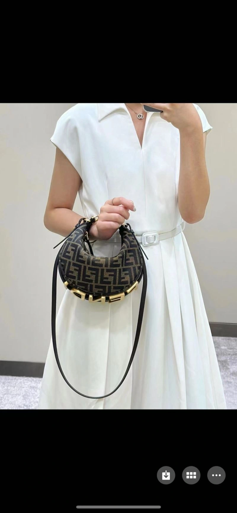 Versatile Fendi Graphy Bags 57853