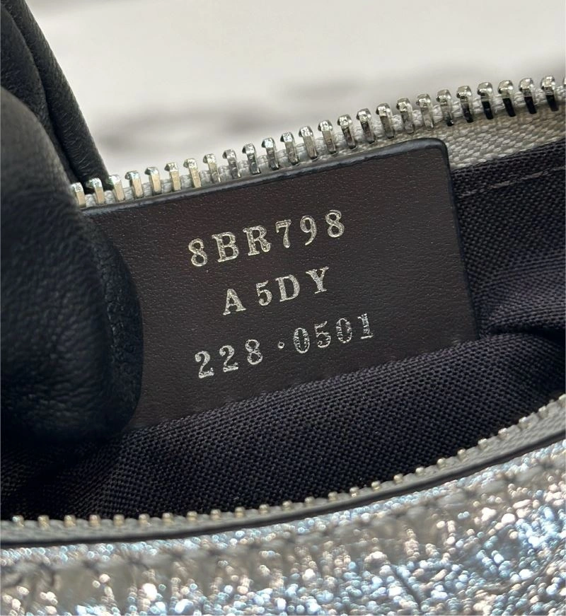 Stretchable Fendi Graphy Bags 57830