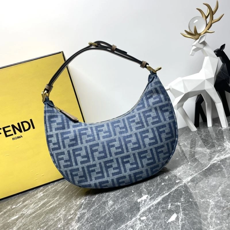 Fendi Graphy Bags WeatherProof 57811