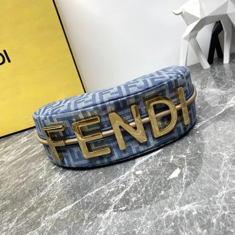 Fendi Graphy Bags WeatherProof 57811