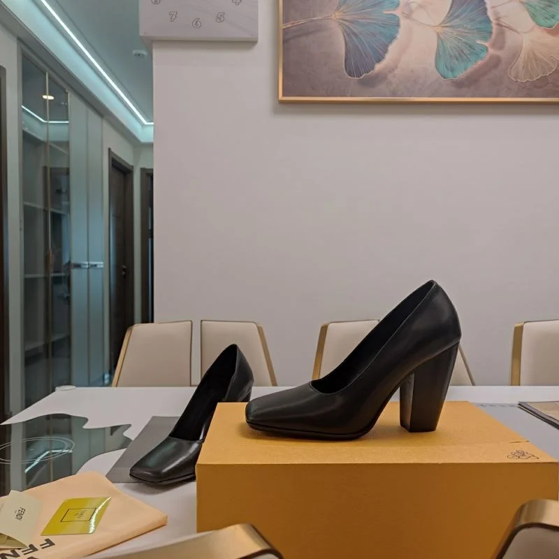 Lightweight Fendi Heeled Shoes 23491