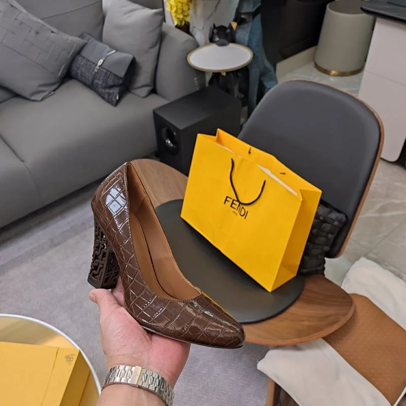 OnTrend Fendi Heeled Shoes 23505