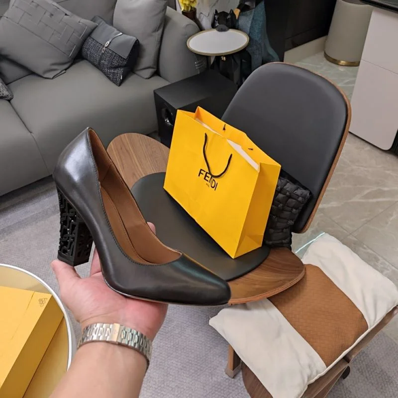 Fendi Heeled Shoes WellDesigned 23492