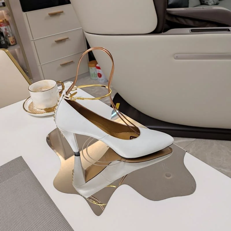 Fendi Heeled Shoes Modern 23495
