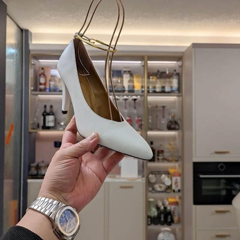 Fendi Heeled Shoes Modern 23495