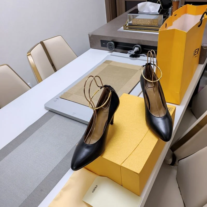Timeless Fendi Heeled Shoes 23479