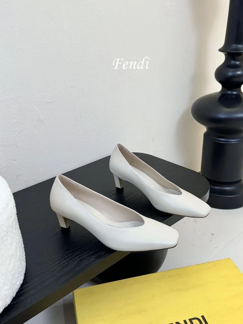 Practical Fendi Heeled Shoes 23754