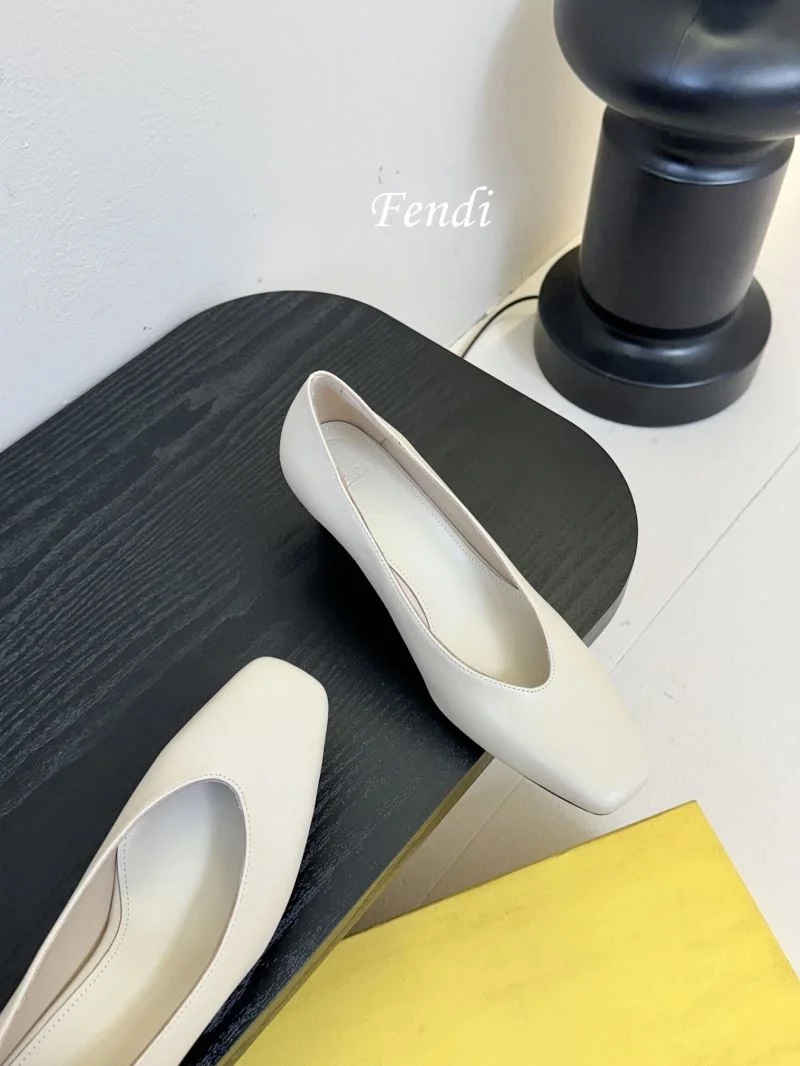 Practical Fendi Heeled Shoes 23754